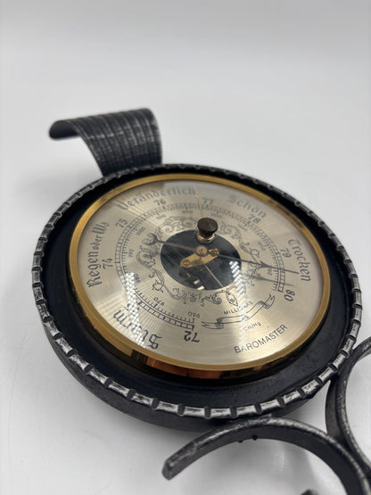 Vintage Wandbarometer Baromaster von Baromaster mit Schmiedeeisen-Halterung