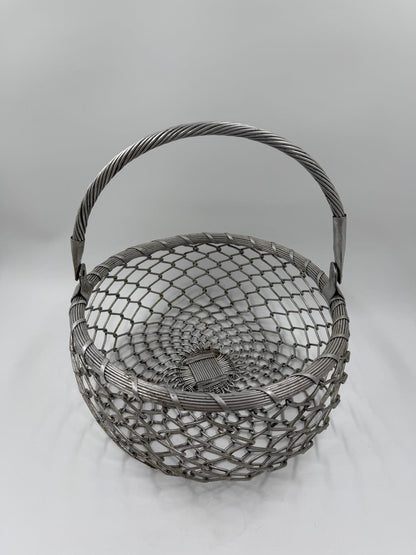 Vintage Wanddekoration Metallkorb Aluminium von Handemacht