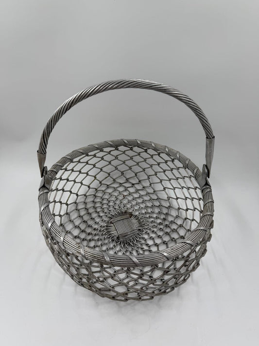 Vintage Wanddekoration Metallkorb Aluminium von Handemacht