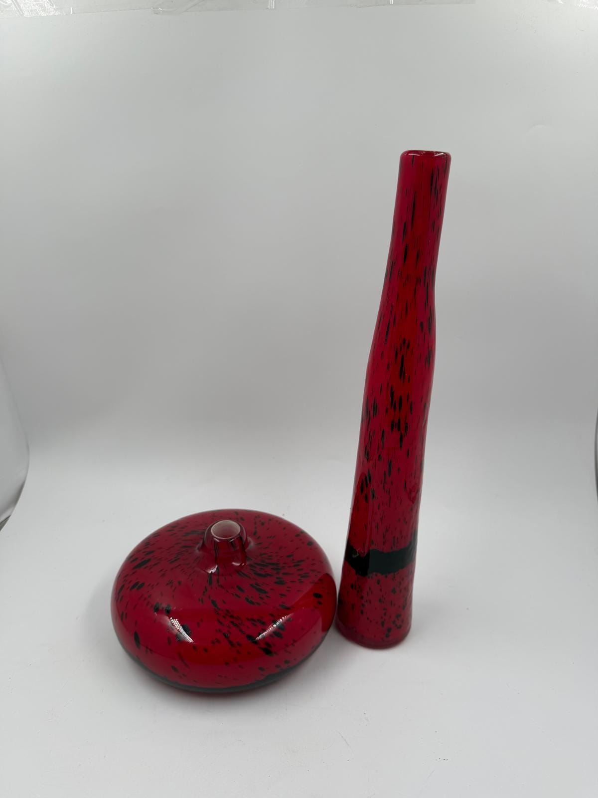 Vintage Vase Set von 2 Murano Glas von Murano Vintage Deko Rot mit schwarzen Akzenten