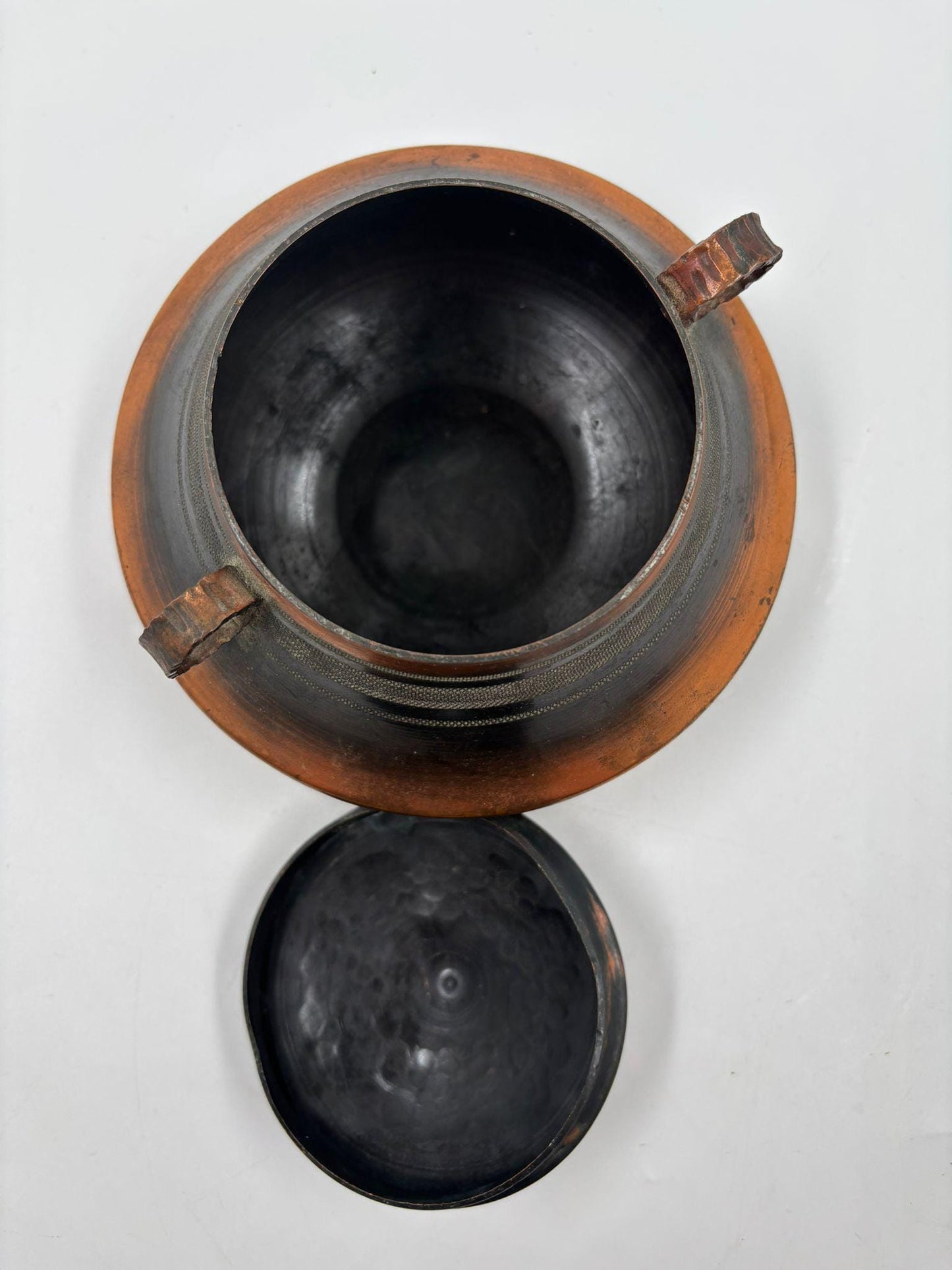 Vintage Schale mit Deckel Kupfer Patina von Pre-Loved