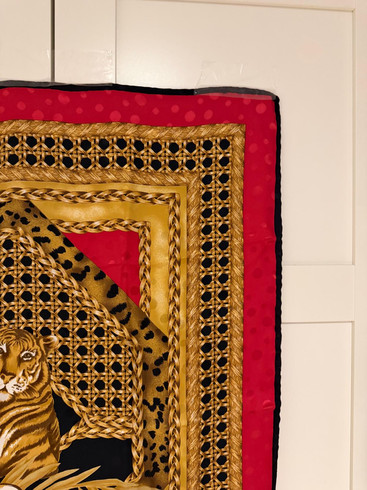 Vintage Seidentuch Lee Blue mit Tiger und Tropenmotiv von Lee Blue