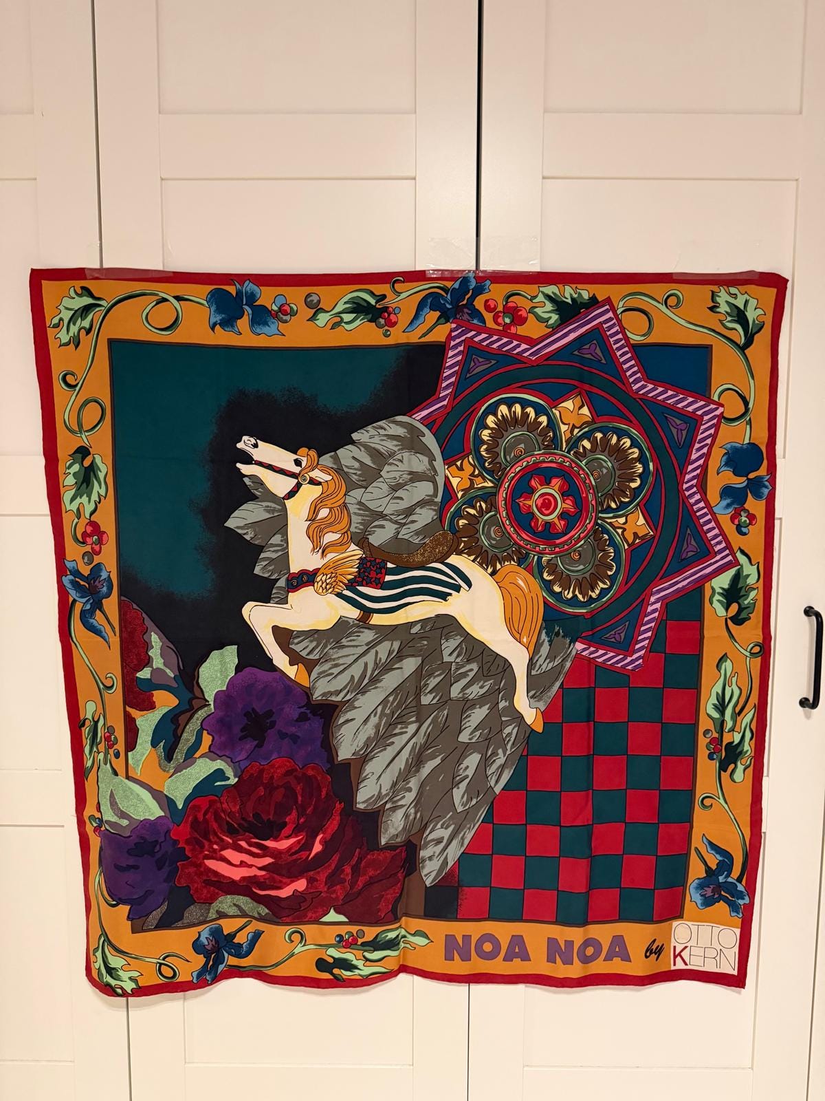 Vintage Seidentuch NOA NOA von Otto Kern mit Pferd und Ornament