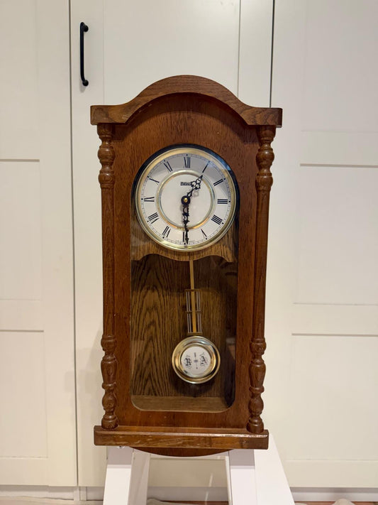 Vintage Wanduhr von Mebus mit Pendel im Holzgehäuse und Glasfront