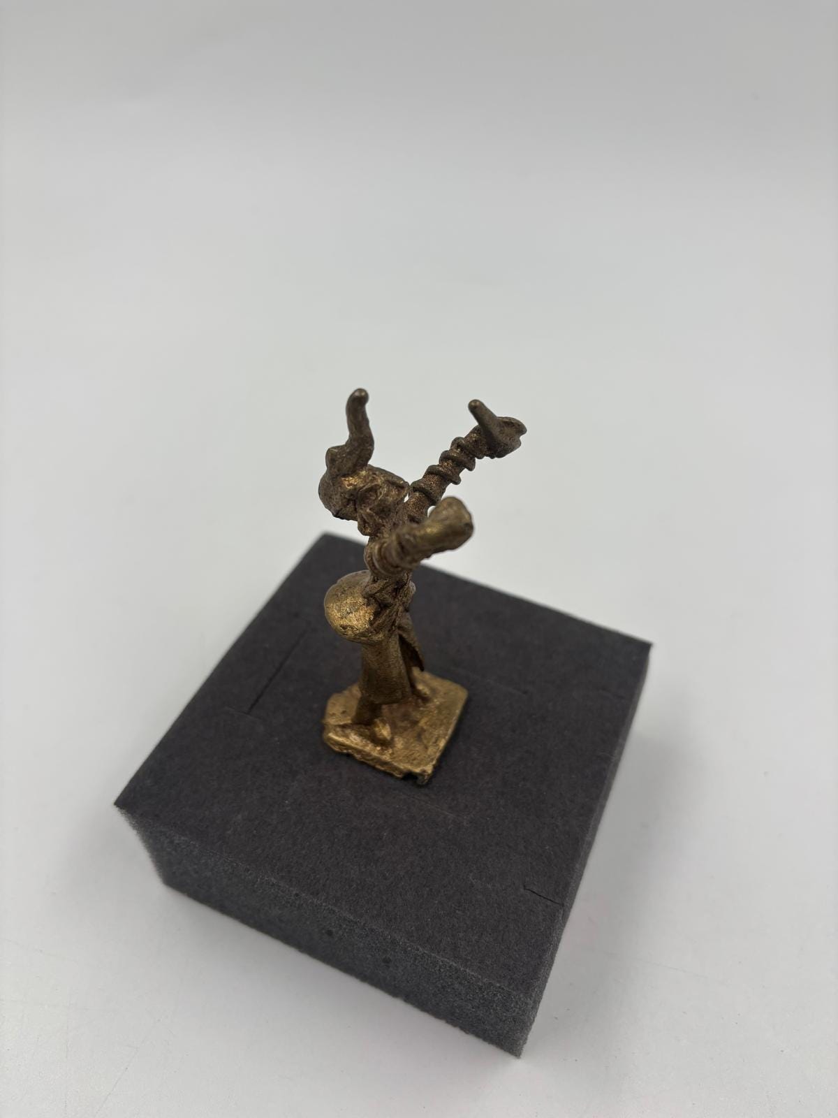 Vintage Skulptur tribal/ethno Stil Messingguss mit Patina sehr selten