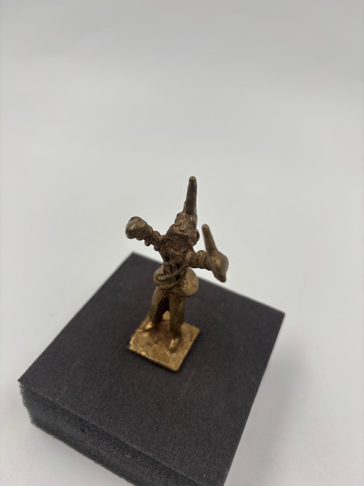 Vintage Skulptur tribal/ethno Stil Messingguss mit Patina sehr selten