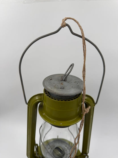 Vintage Sturmlampe grün lackiert von unbekannt für unbekannt
