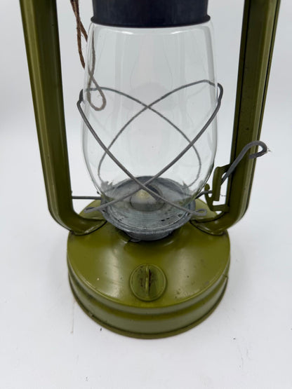 Vintage Sturmlampe grün lackiert von unbekannt für unbekannt