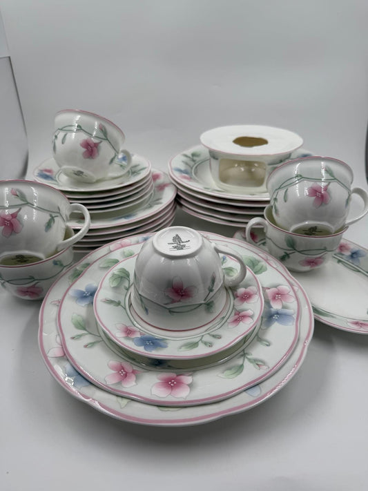 Vintage Geschirr Viola von Villeroy und Boch Set von 14