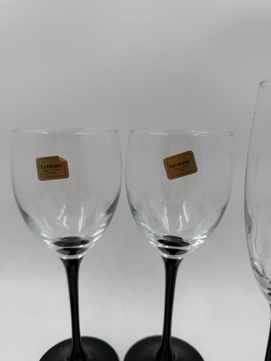 Vintage Glas Set von 4 Gläsern von Luminarc schwarz Fuß