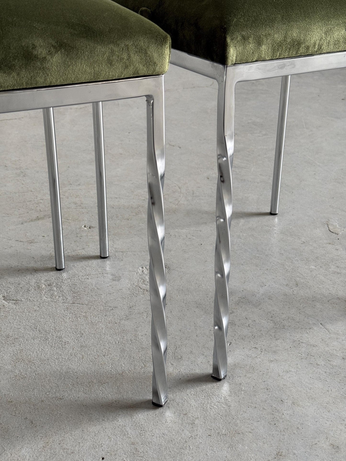 Vintage Stuhl Suspiral von Luigi Serafini für Sawaya und Moroni, Set von 2