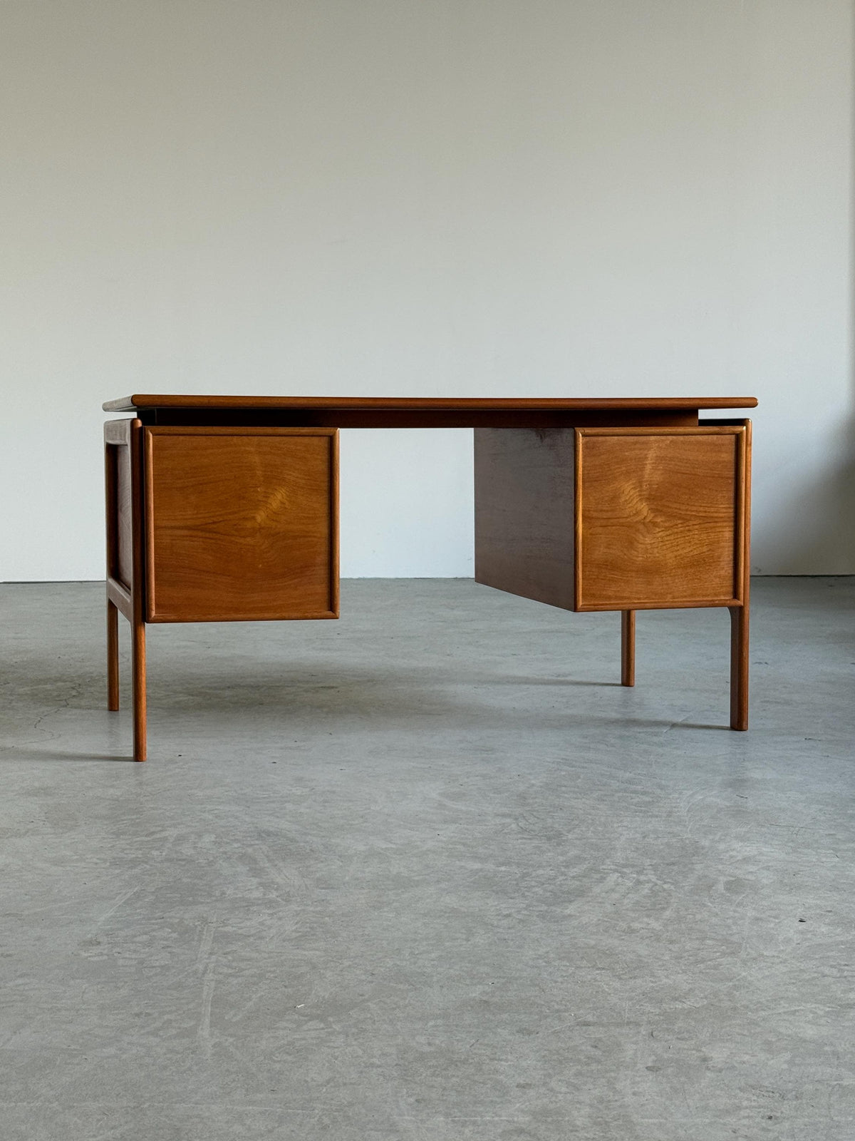 Vintage Schreibtisch von GV Møbler für Dänemark