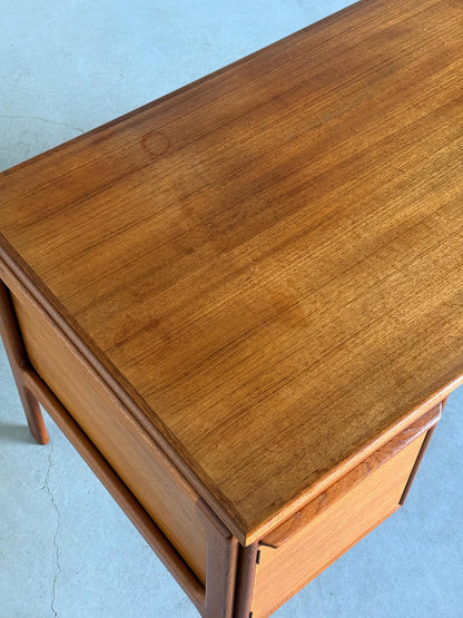 Vintage Schreibtisch von GV Møbler für Dänemark