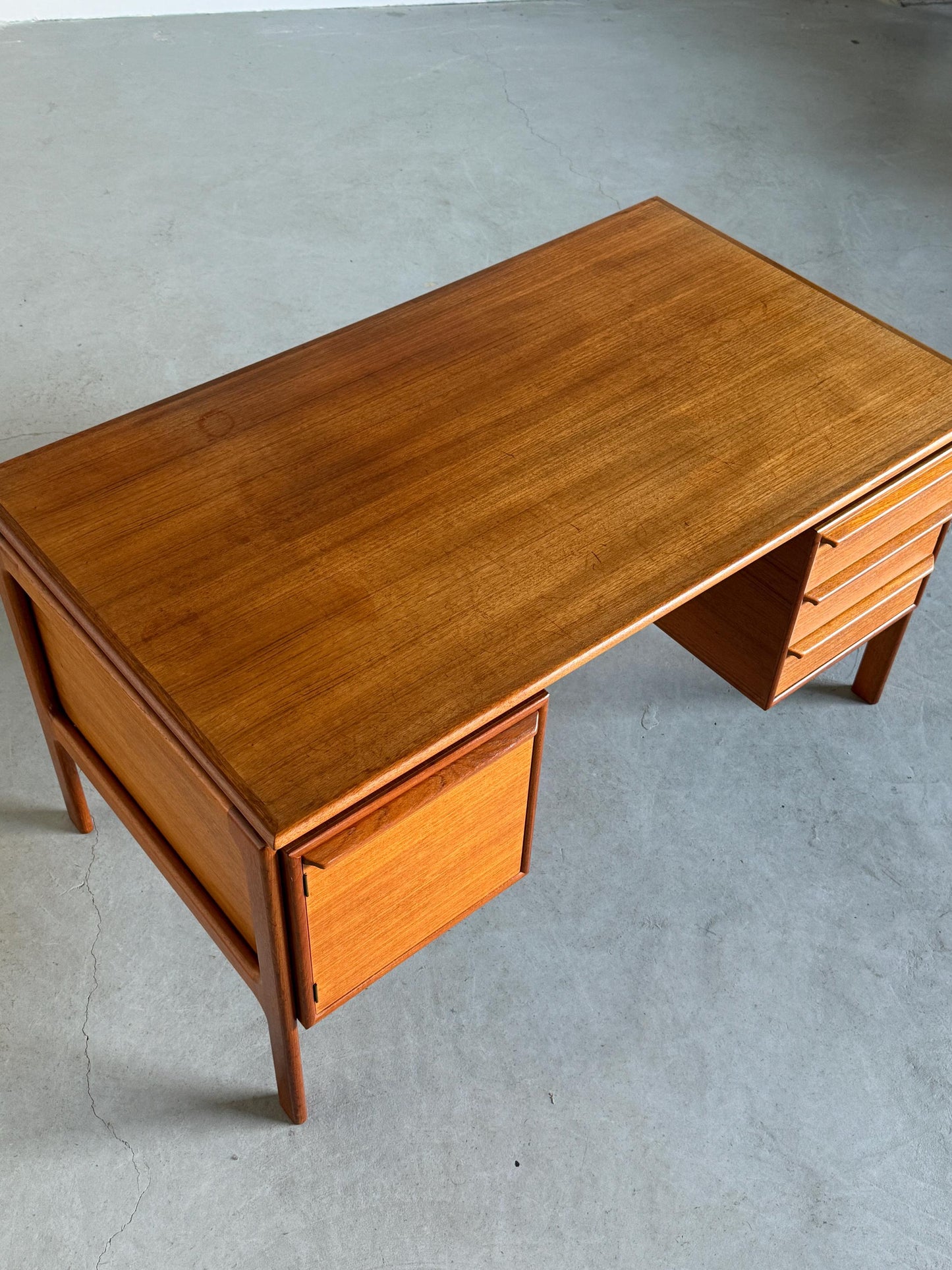 Vintage Schreibtisch von GV Møbler für Dänemark