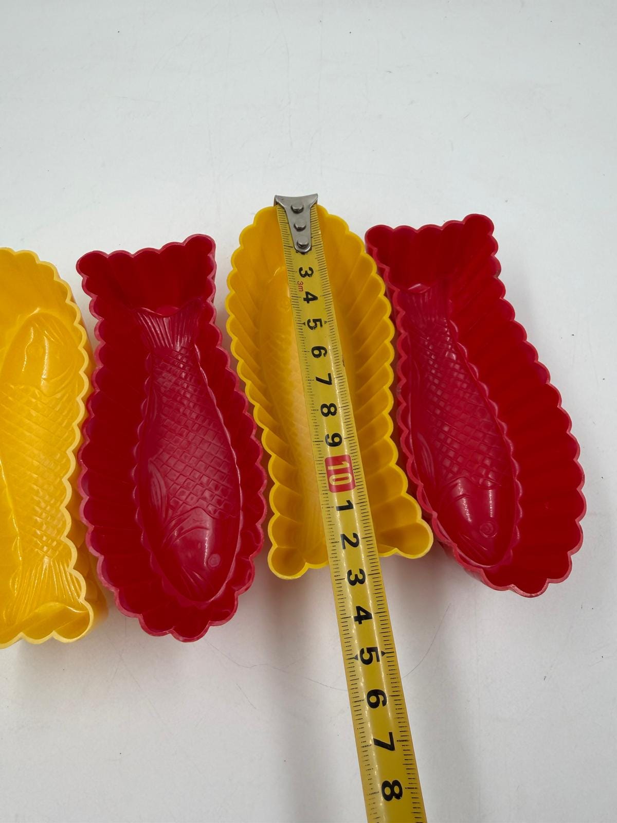 Vintage Dessertform Set von 4 Fischform von Dr. Oetker rot und gelb
