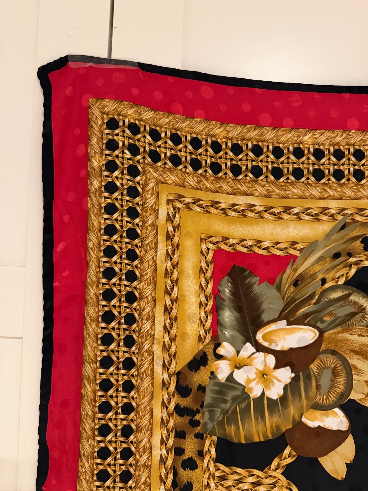 Vintage Seidentuch Lee Blue mit Tiger und Tropenmotiv von Lee Blue