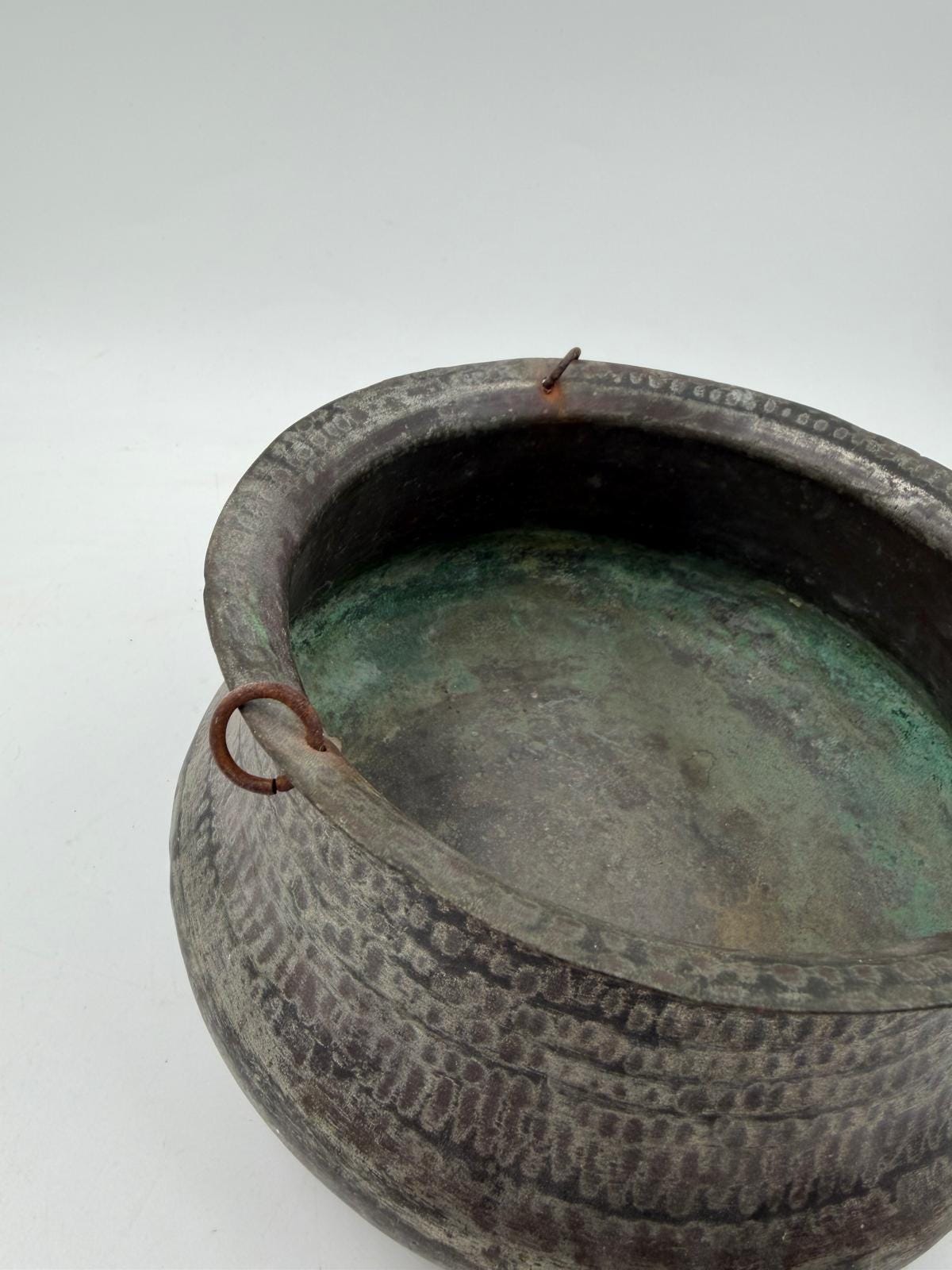 Vintage Kupfertopf mit Patina und 3 Aufhänge-Ring, Deko