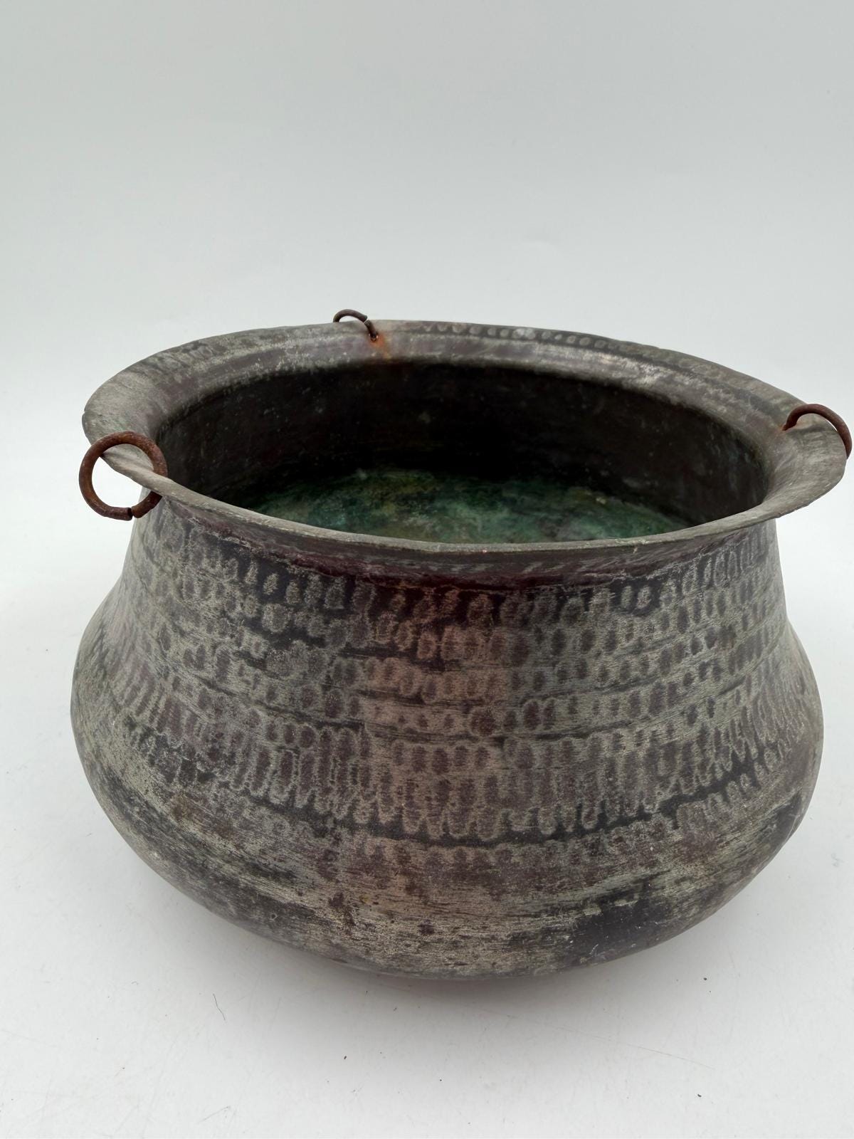 Vintage Kupfertopf mit Patina und 3 Aufhänge-Ring, Deko