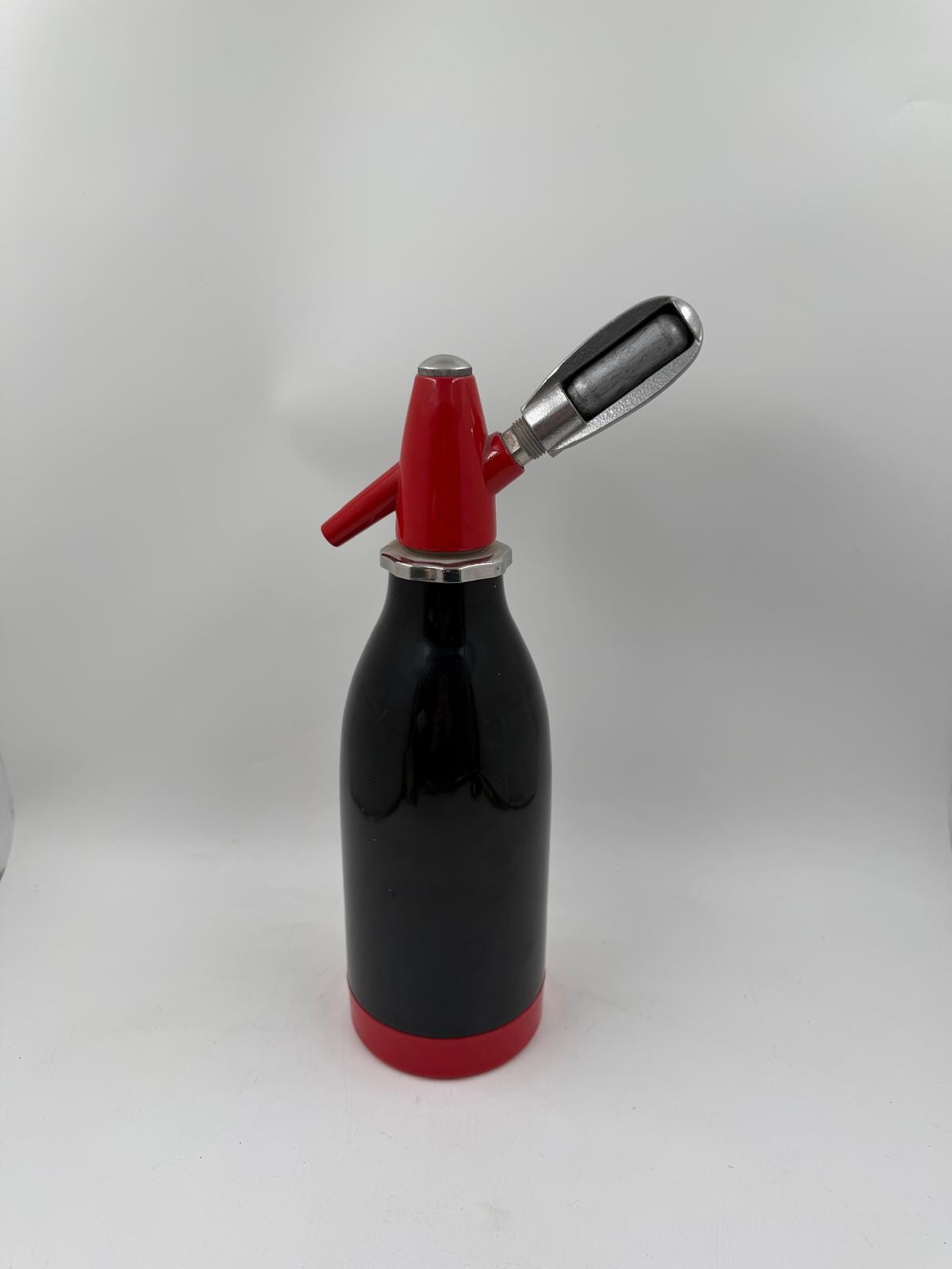 Vintage Soda-Siphon Flasche schwarz rot Dekoration sehr gut erhalten