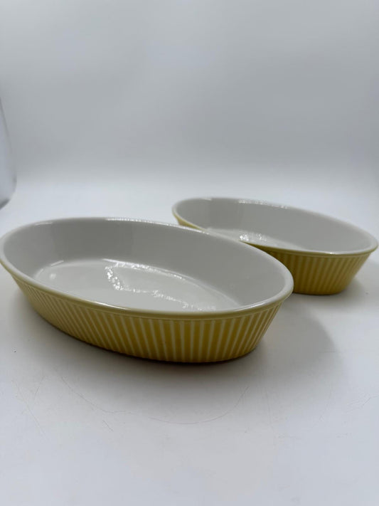 Vintage Auflaufform Set von 2 von Villeroy und Boch feuerfest oval gelb geriffelt