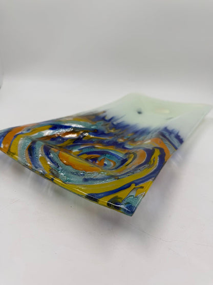 Vintage Glasplatte rechteckig mit abstraktem Spiraldekor in Blau und Orange