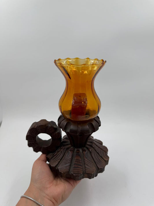 Vintage Kerzenhalter mit Bernsteinglas-Aufsatz und dunklem Holzfuß