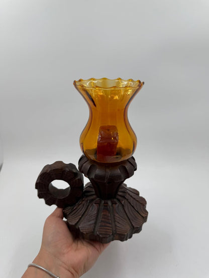 Vintage Kerzenhalter mit Bernsteinglas-Aufsatz und dunklem Holzfuß