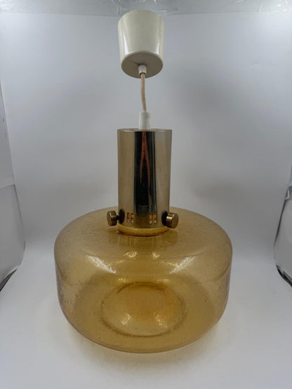 Vintage Hängelampe Amber mit Luftblasen Glas und Metallteilen in Goldfarben