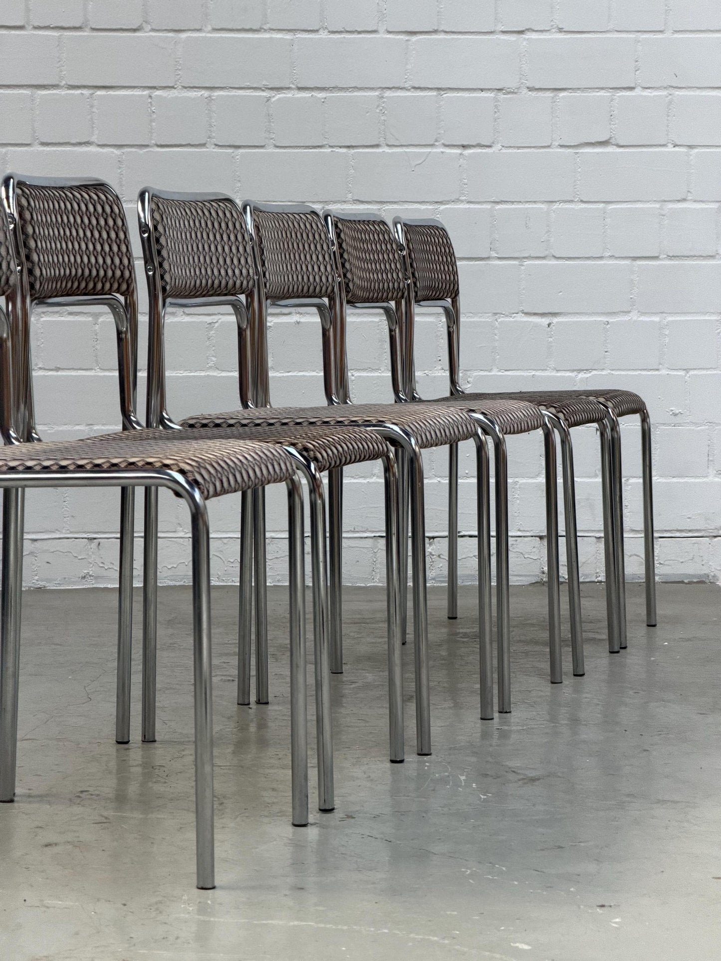 Vintage Esszimmerstuhl aus verchromtem Stahlrohr mit Stoffbezug