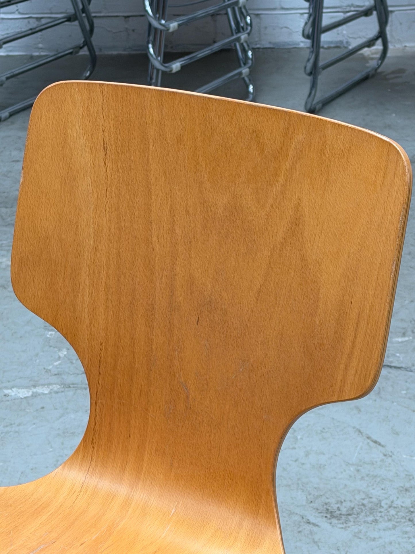Vintage Stapelstuhl Bugholz und Chrom naturbelassen silberfarben