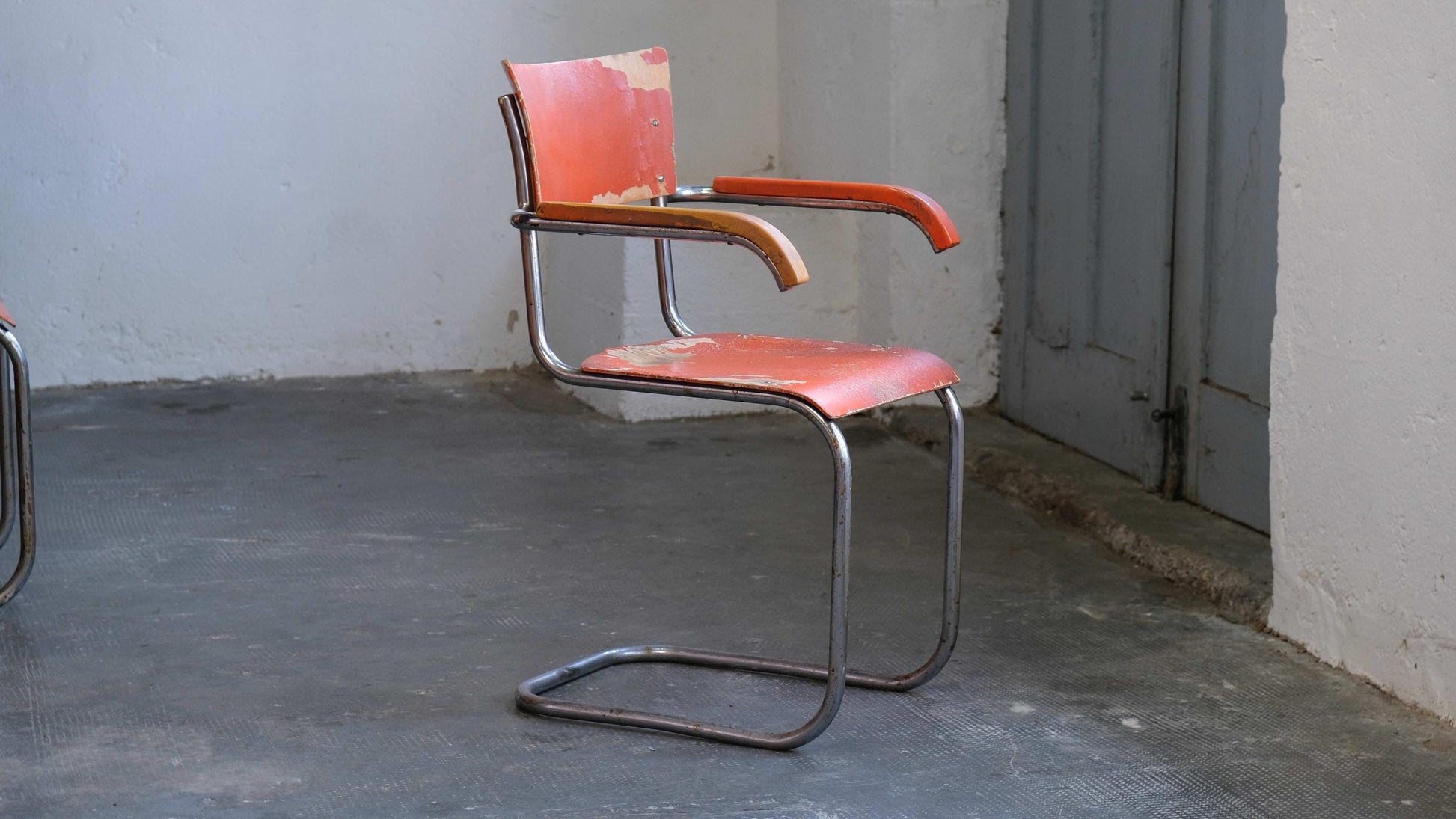 Vintage Freischwinger Stuhl von Mart Stam für Mora in Orange, Chrom