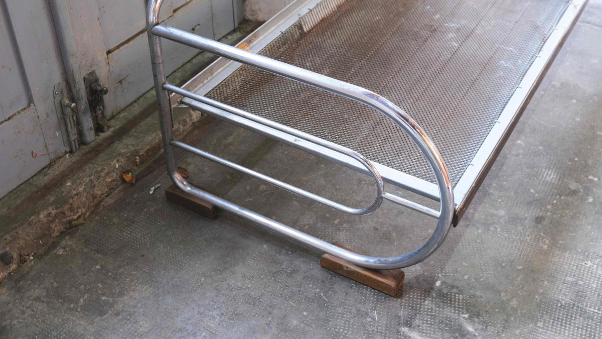 Vintage Sofa Bauhaus Stahlrohr Daybed #2 verchromt, Naturton