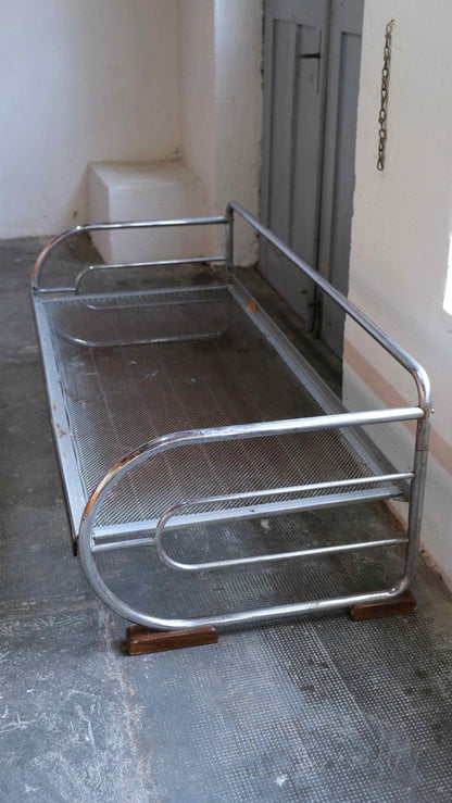 Vintage Sofa Bauhaus Stahlrohr Daybed #2 verchromt, Naturton
