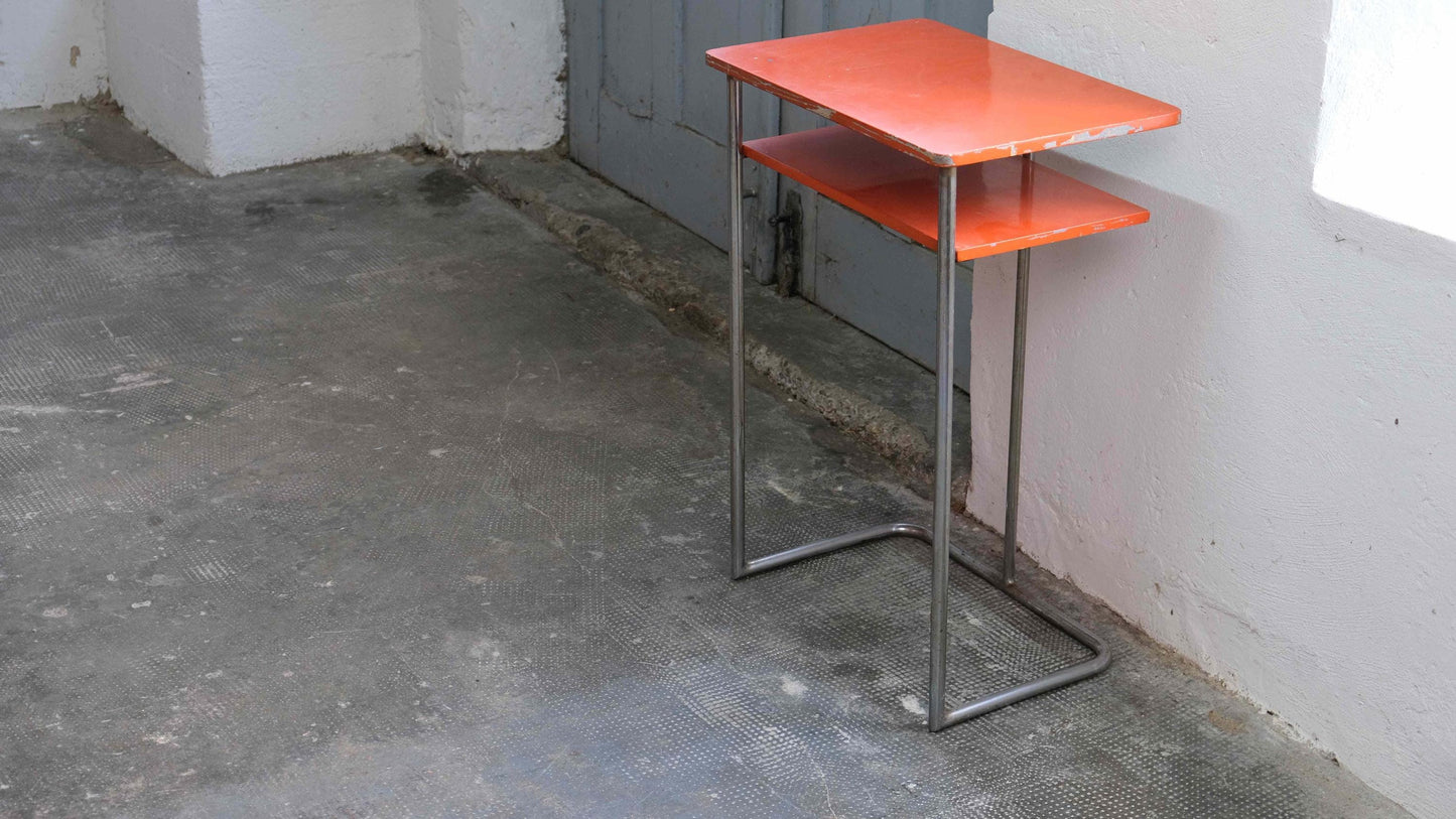 Vintage Beistelltisch von Mora für Bauhaus Orange, Silber