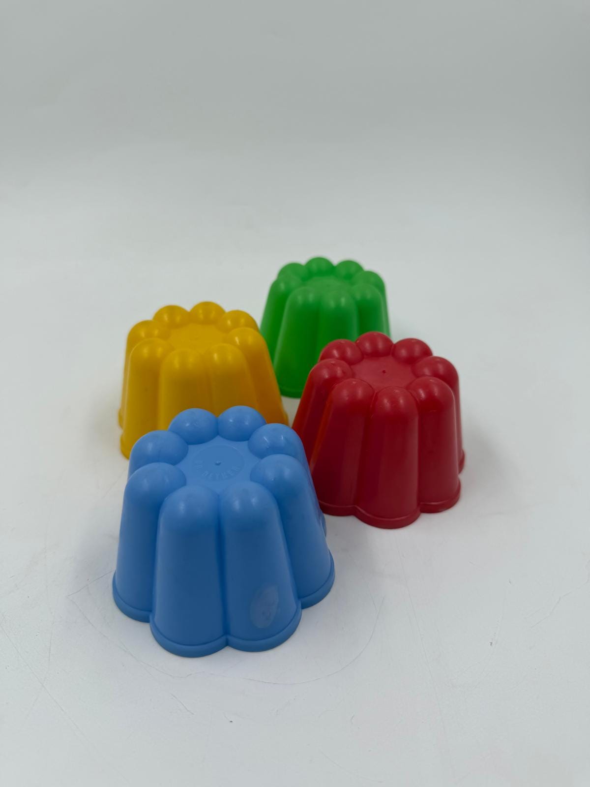 Vintage Puddingform Set von Dr. Oetker bunt