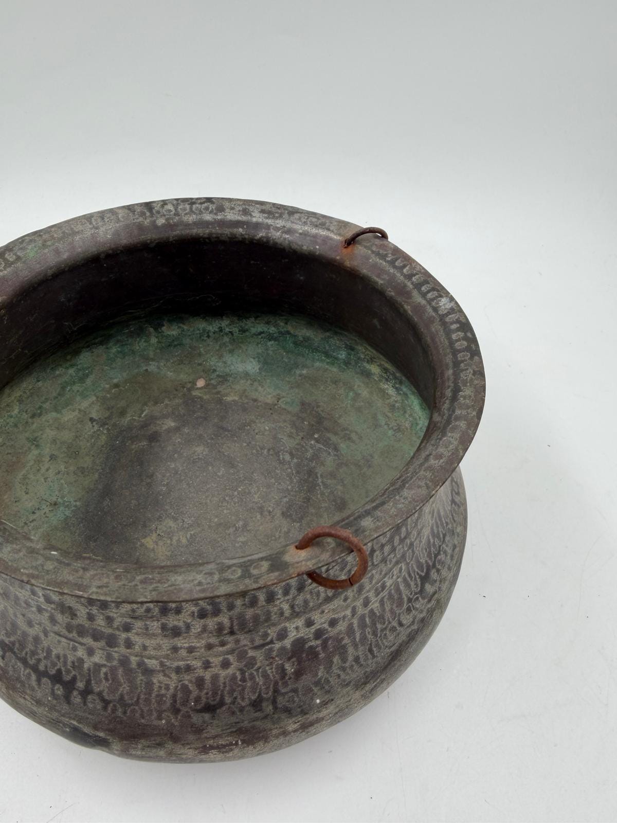 Vintage Kupfertopf mit Patina und 3 Aufhänge-Ring, Deko