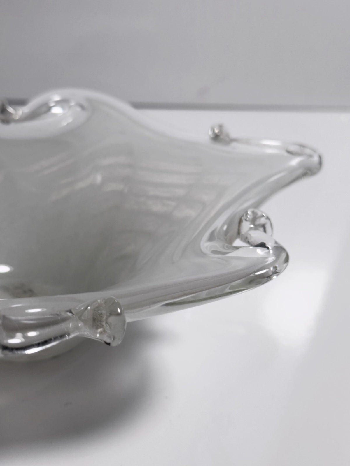 Vintage Aschenbecher Murano Filigrana Opalina von Handgemacht für Italien