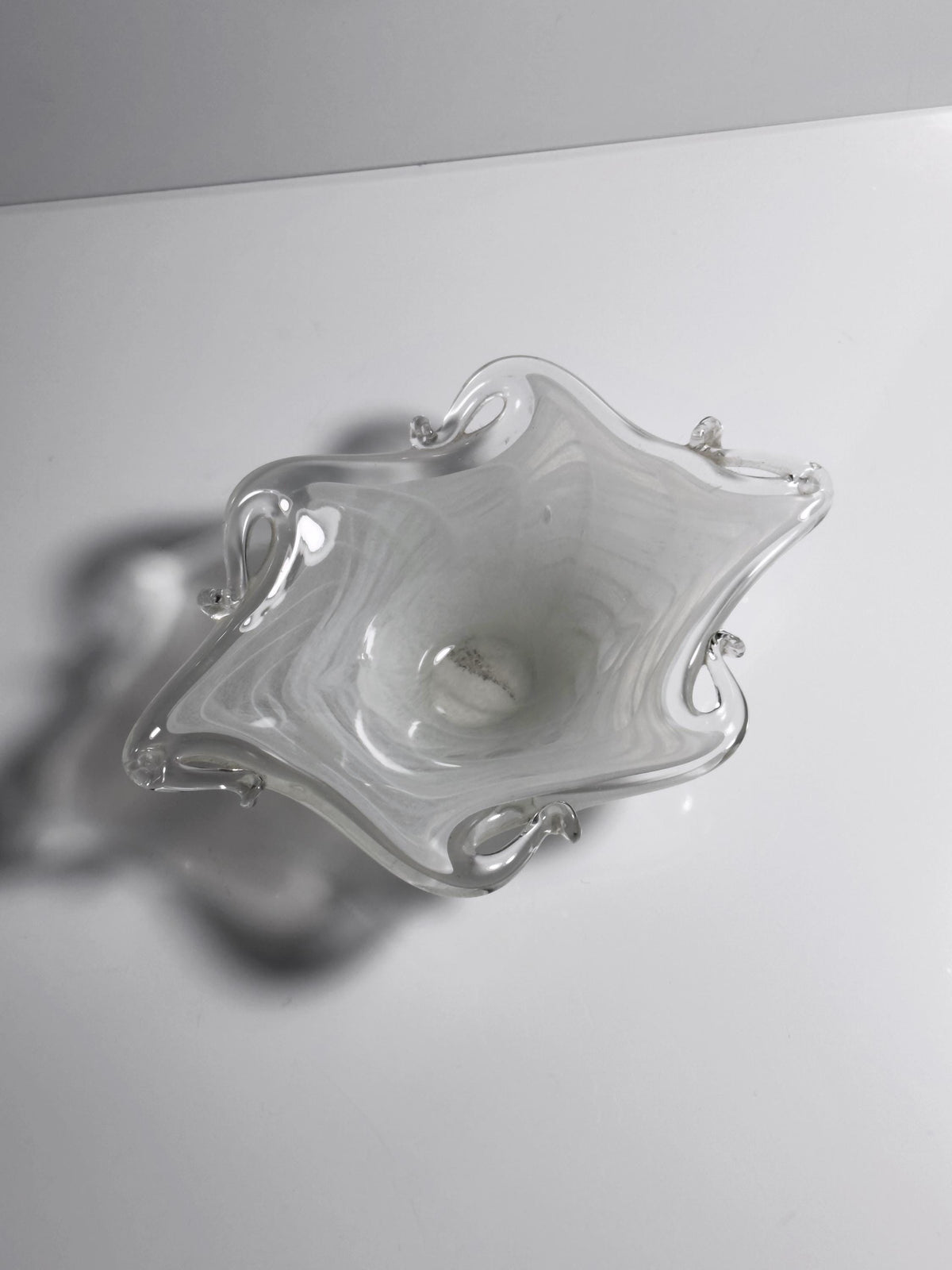 Vintage Aschenbecher Murano Filigrana Opalina von Handgemacht für Italien