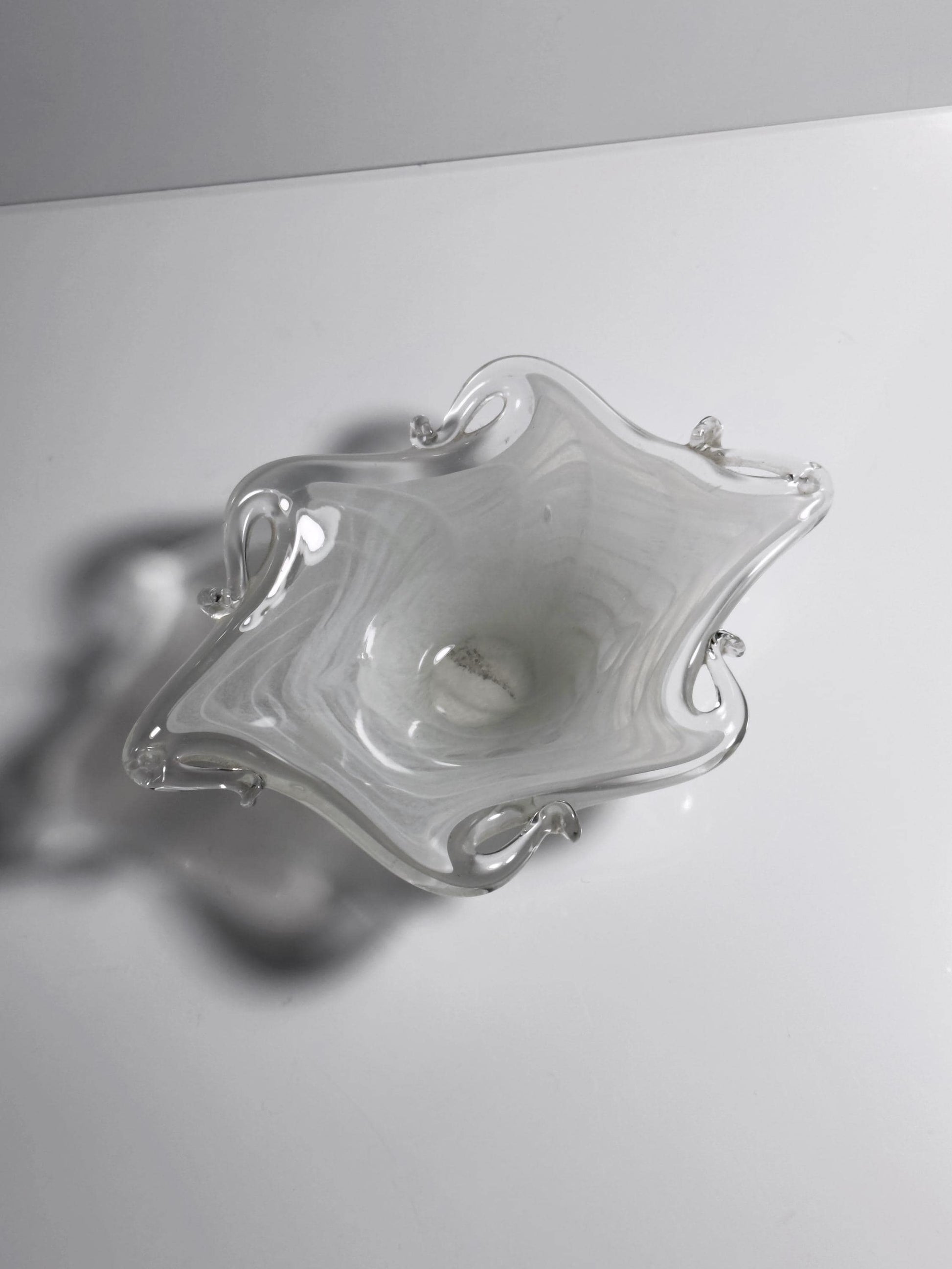 Vintage Aschenbecher Murano Filigrana Opalina von Handgemacht für Italien