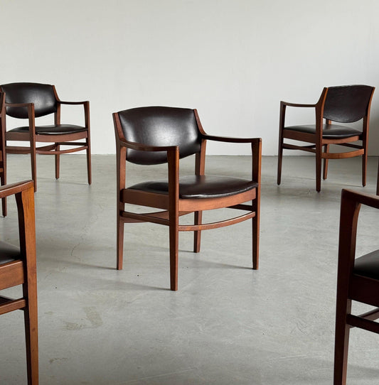 Vintage Armlehnsessel aus Nussbaum und Kunstleder von unbekannt für unbekannt