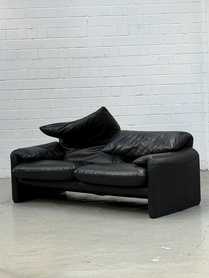 Vintage Sofa Maralunga von Vico Magistretti für Cassina in schwarzem Leder