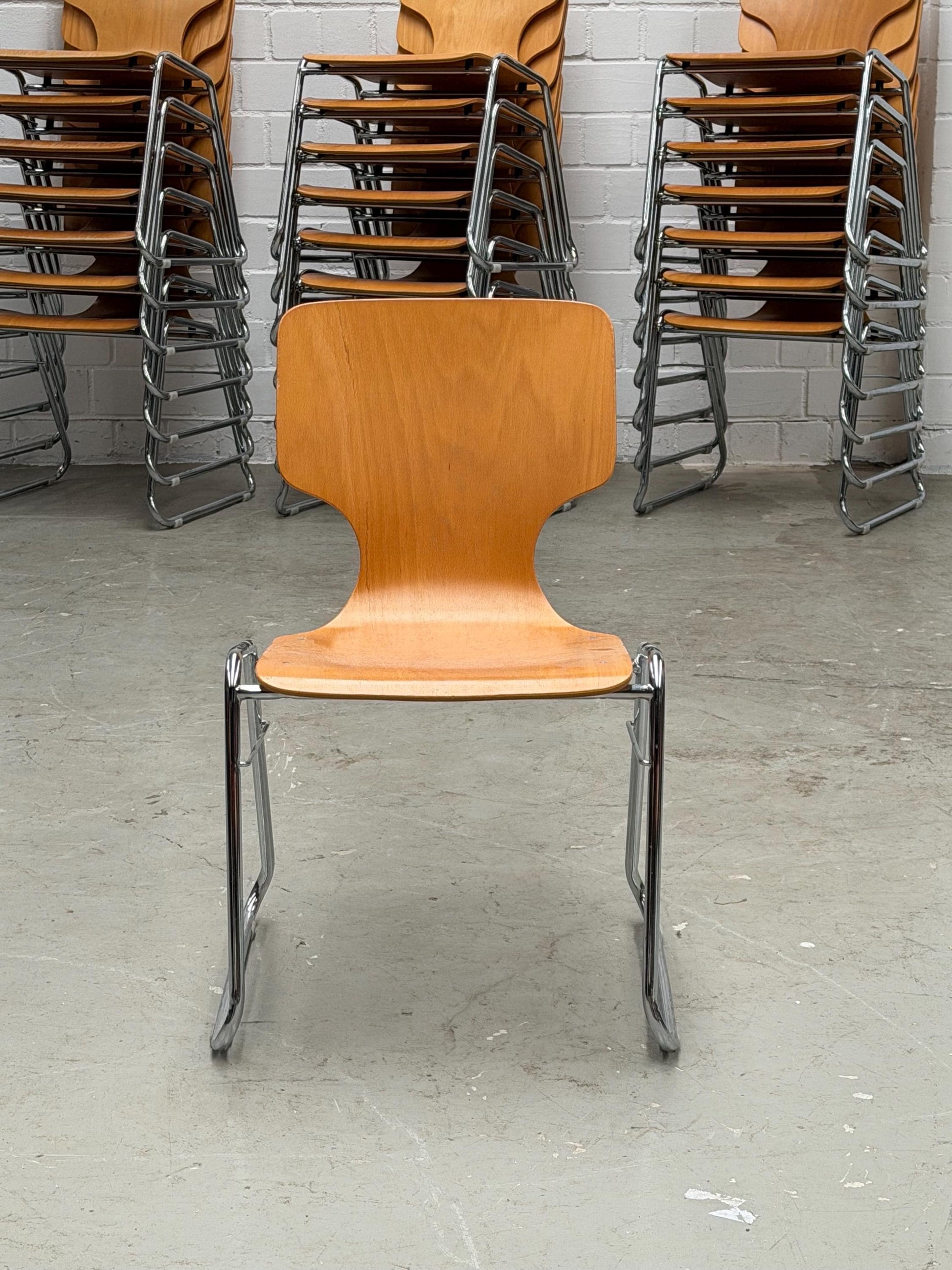 Vintage Stapelstuhl aus Bugholz und Chrom von West Germany