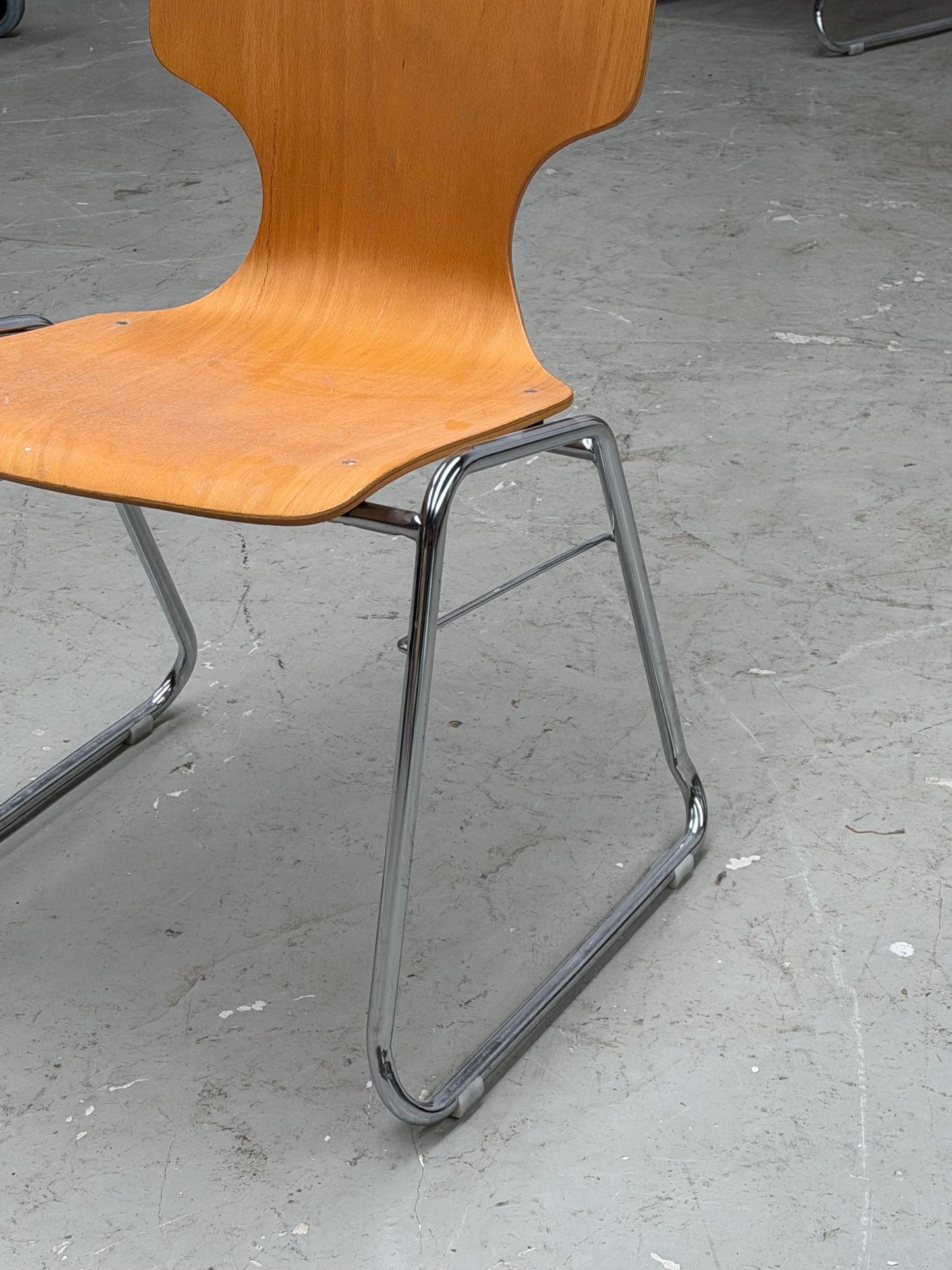 Vintage Stapelstuhl aus Bugholz und Chrom von West Germany
