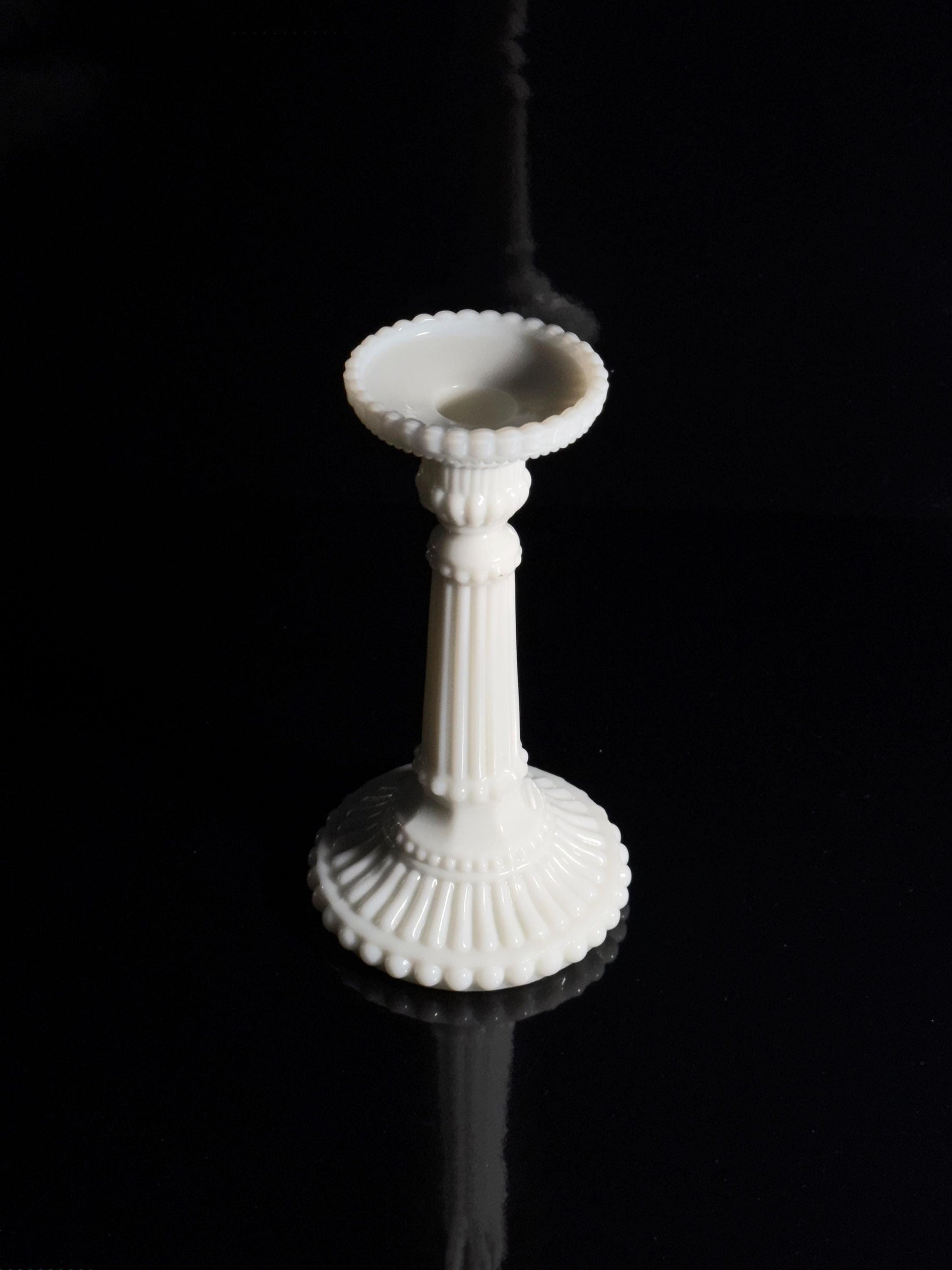 Vintage Kerzenhalter Vallérysthal Modell 3343 von Portieux 21cm Opalglas