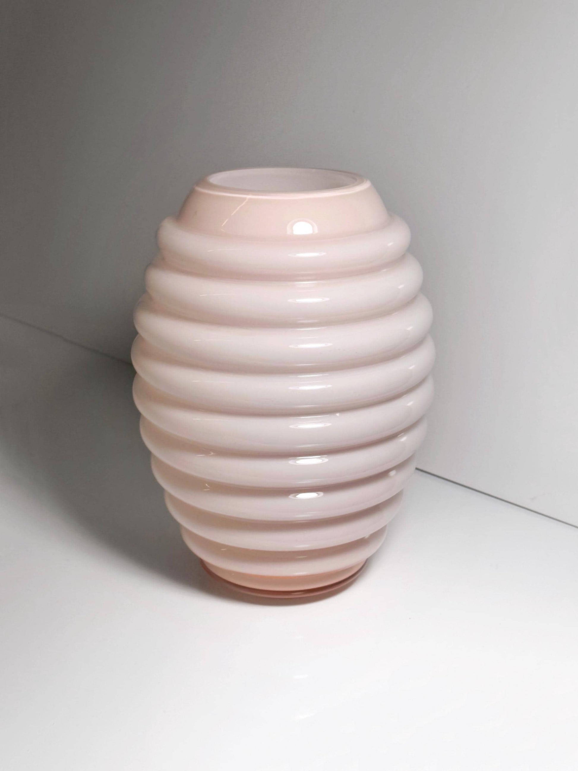 Vintage Vase Deco von Vetrarti Murano für Venini Rosa Milchglas
