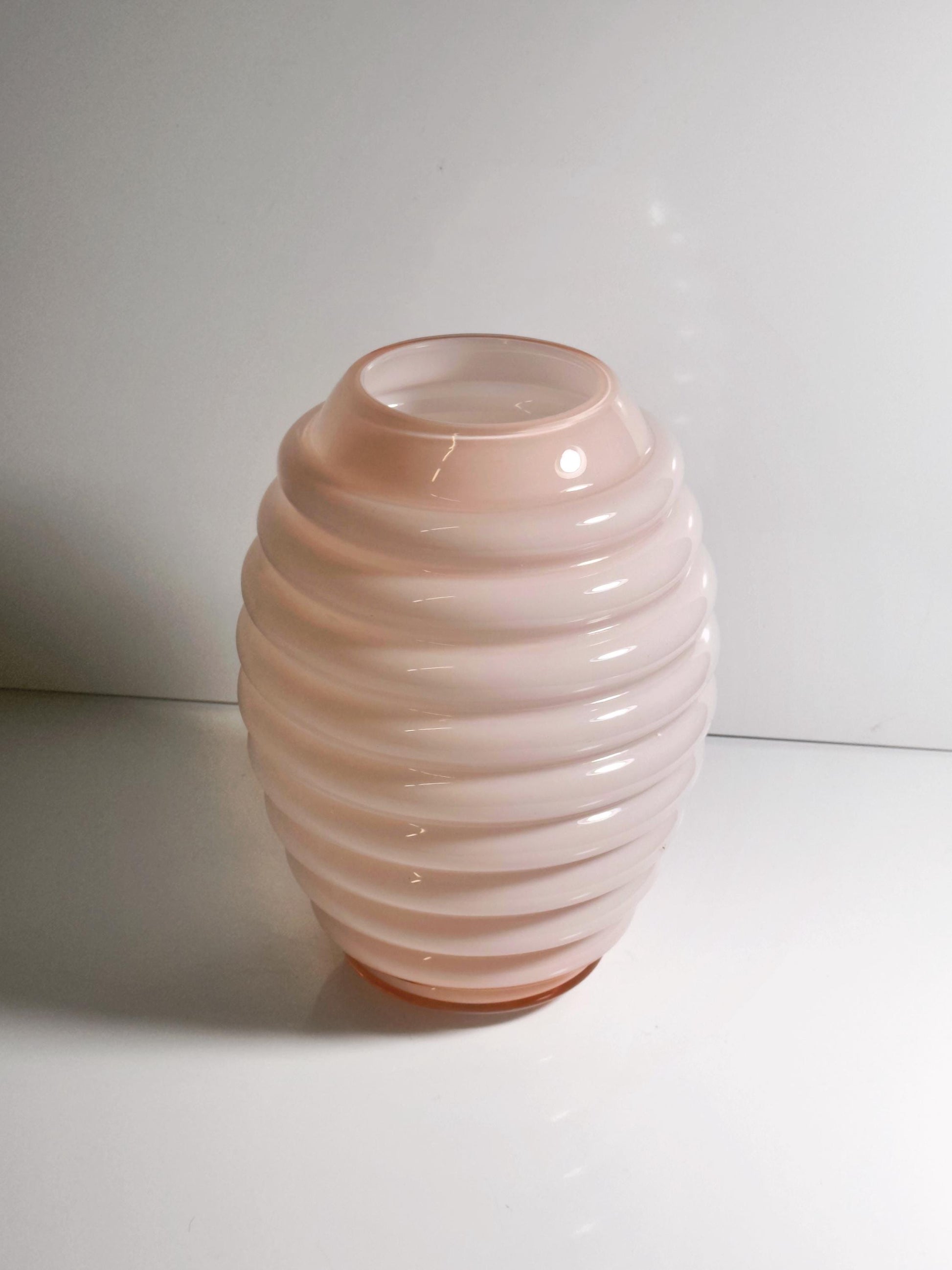 Vintage Vase Deco von Vetrarti Murano für Venini Rosa Milchglas