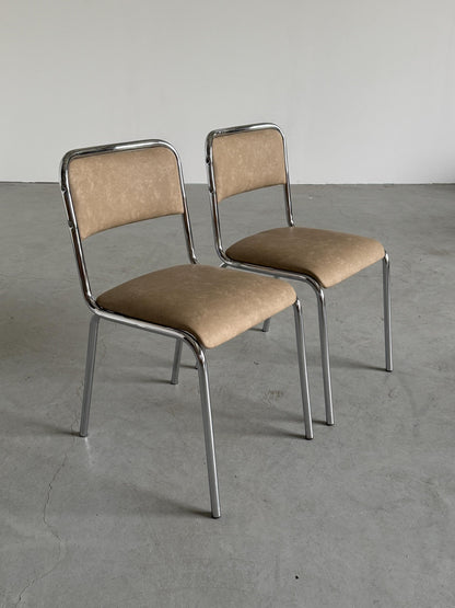 Vintage Stuhl Set von 2 im Bauhaus-Stil, italienisch, Chrom, beige Kunstleder, 1980er