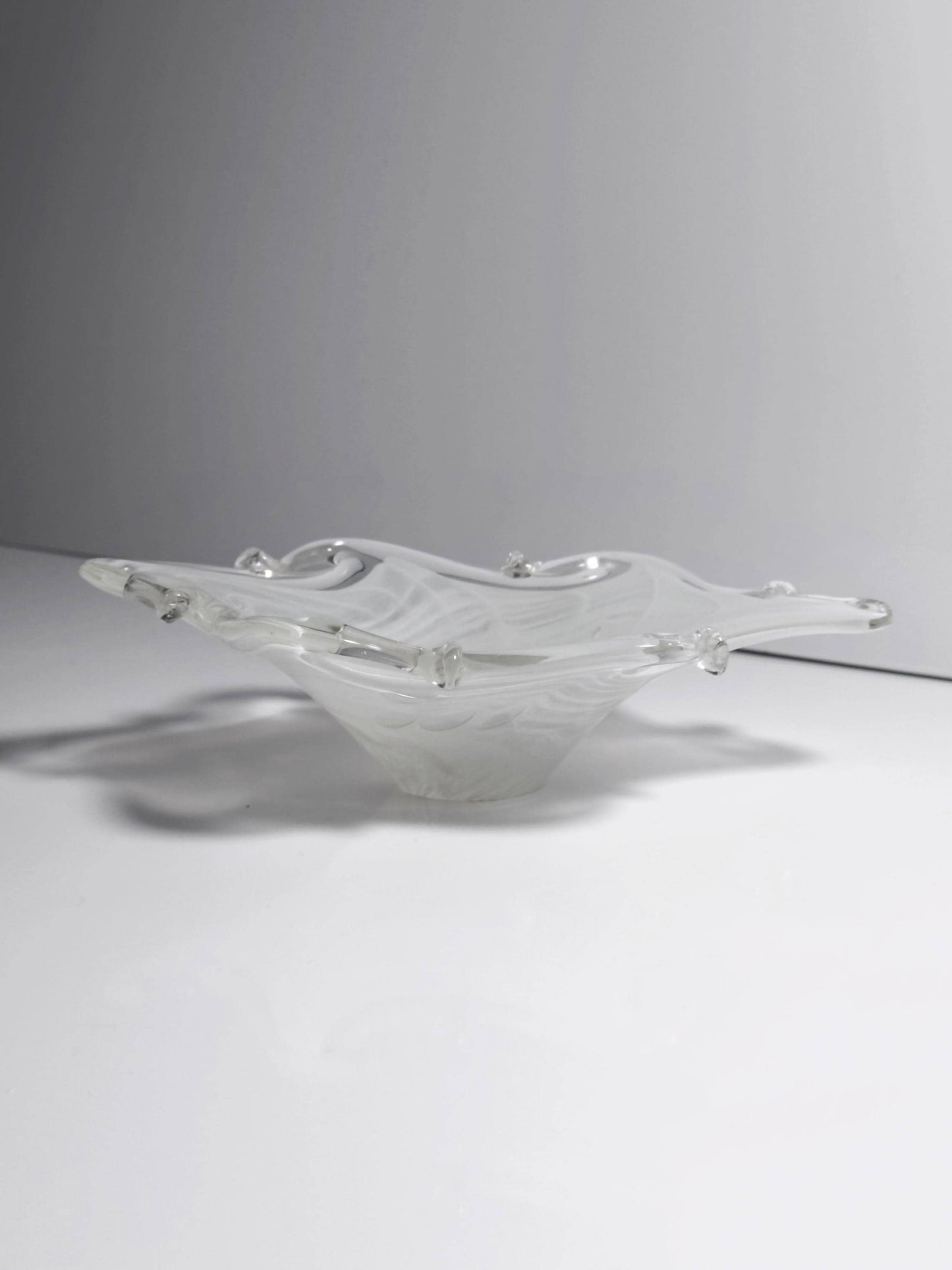 Vintage Aschenbecher Murano Filigrana Opalina von Handgemacht für Italien