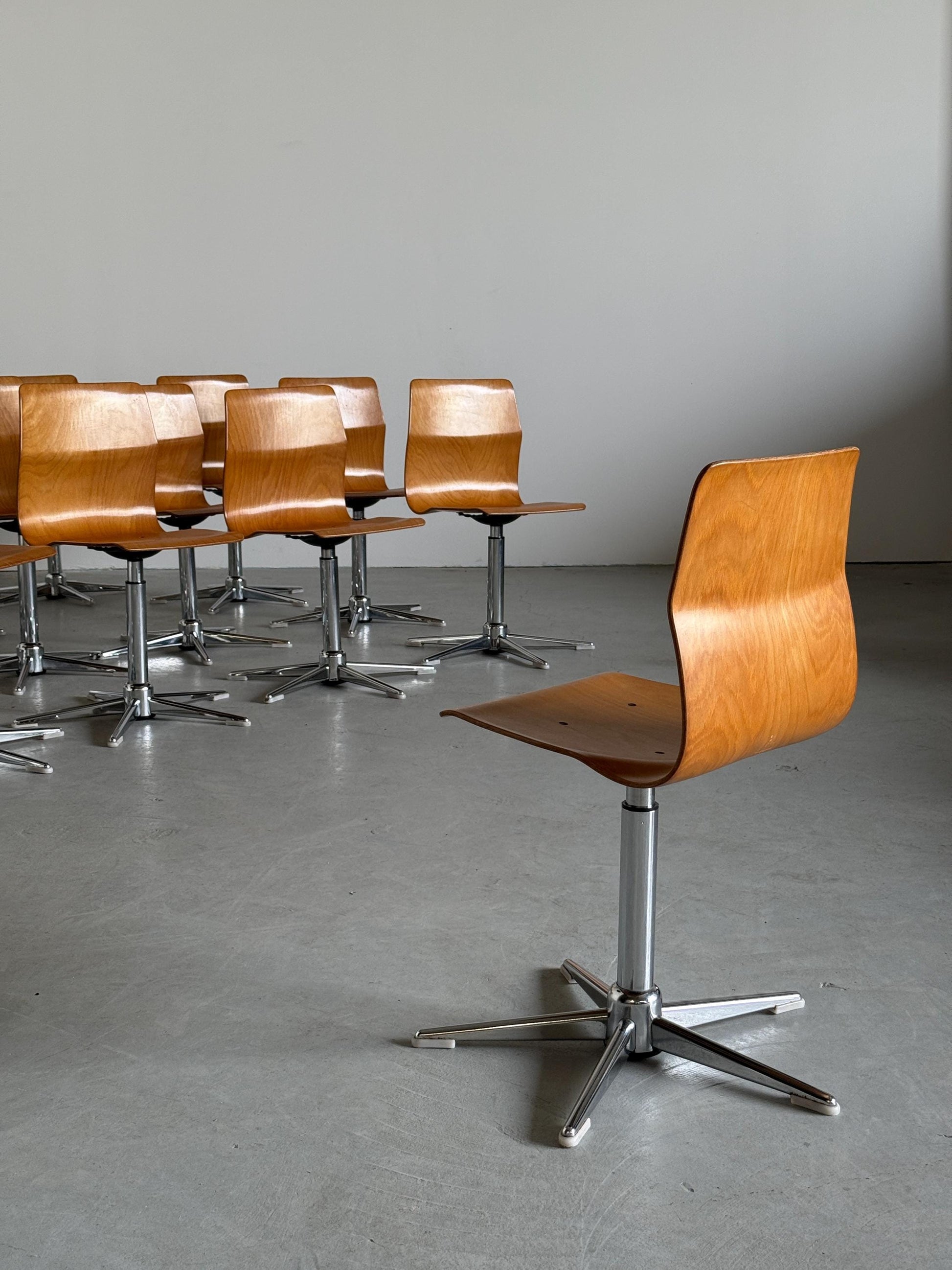 Vintage Drehstuhl von Pagholz verstellbar 1970er