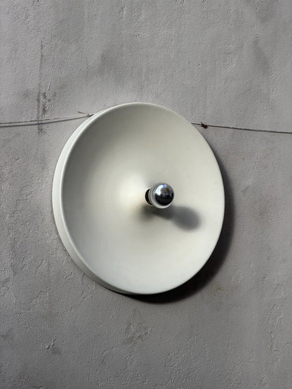 Vintage Wandlampe Diskus von Charlotte Perriand für Honsel Weiß 50 cm